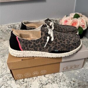 Hey Dude Wendy Jungle Brown size 9